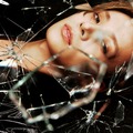 EVAN、“内面の爆発”を表現した強烈ビジュアル公開！新アルバム『DEATH OF ME』に期待高まる 画像