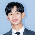 キム・スヒョン、道枝駿佑らとともに12月の「AAA 2026」出演決定 「TMA」に続き授賞式の舞台へ