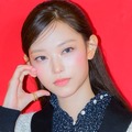 ADOR復帰後初！NewJeans・ヘリン、ついに公の場に登場　変わらぬ美貌で会場魅了 画像