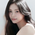 元LE SSERAFIMキム・ガラム、新プロフィール写真公開で活動本格化　女優として再デビュー