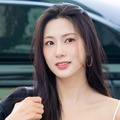 布が少なすぎてハラハラ…ハヨン、際どいカットのスイムウェア姿にファンも「皆目を閉じて」 画像