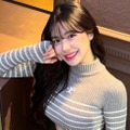 ヴィーナスライン映える“大胆バックレス”…韓国チア、振り向きポーズで抜群プロポーション披露 画像