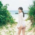 山本里菜　フォトブック『りな、です』©東京祐／講談社