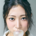 乃木坂46・6期生グラビア企画「Nogizaka Colors」第8弾、川端晃菜が登場！ 画像