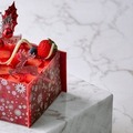 いちごとショコラを使った「Éclat de Noël Rouge」