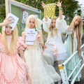 ILLITが“全員金髪”に変身！日本の街中で撮影された新AL『BREAK EVEN』コンセプトフォトに反響 画像