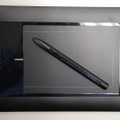 機能を最小限に、価格を抑えたビギナー向けのペンタブレット「Bamboo Pen」