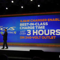 2011 International CES フォーカス エレクトリックの充電時間は240V電源で3時間