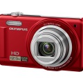 「OLYMPUS VR-320」前面（レッド）