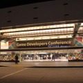 すぐ隣の「Moscone Center」では、ゲーム開発者向けのカンファレンス「Game Developers Conference（GDC） 2011」が開催