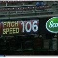 球場の電光掲示板に「106」の文字が