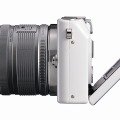 「OLYMPUS PEN Lite E-PL3」の液晶可動イメージ