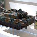 マルカ、自衛隊10式戦車　11月発売