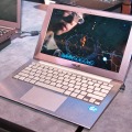 ASUSTeK Computerが製作したUltrabookの試作機。CPUのアーキテクチャは現行のSandy Bridge