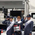 秋の全国交通安全運動のPRイベントに制服姿で登場した福見友子・南明奈・永里亜紗乃。東名道・海老名SA（20日）