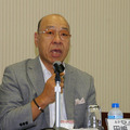 共催する電気自動車普及協議会代表幹事の田嶋伸博氏