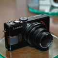 LUMIX DMC-LX2