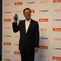 【フォトレポート】au 2011年秋冬モデル発表会……WiMAXスマートフォンで勝機を見いだす