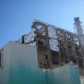 4号機原子炉建屋(1月10日撮影)