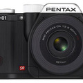 「PENTAX　K-01」ブラック×ブラック（単焦点レンズ「smc PENTAX-DA40mmF2.8 XS」装着時）