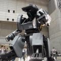 【ワンフェス2012夏】搭乗可能な巨大ロボット「クラタス」、幕張メッセに立つ！