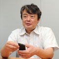 筆者：木暮祐一氏。武蔵野学院大学准教授で携帯電話研究家／博士（工学）