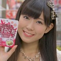 NMB48の“みるきー”こと渡辺美優紀が、南天のど飴とコラボ