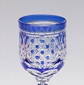 ＜Category/Gift＞江戸切子カットグラスK-142食前酒クリスタル　200年近く前に始まったカットグラス工法のガラス工芸細工である江戸切子。1万8750〜1万9750円。