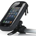 「TUNEMOUNT Bicycle mount for Smartphone2」（型番：TUN-PH-000086）にスマートフォンを装着したイメージ（スマートフォンは別売）