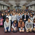 学生たちと記念フォト