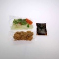 「本格10分手料理（食材キット）」の一例：「まろやか黒酢の酢豚」798円（3人前/550g）