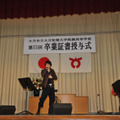 「野に咲く花のように」を熱唱