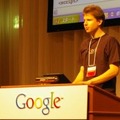 　31日、開発者を対象にした「Google Developer Day 2007」が開催された。Google初の世界同時開催イベントで、日本を含め10カ国のGoogleオフィスが主催して行われるものだ。