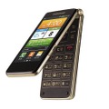 ケータイ的な2つ折りスマートフォン「Galaxy Golden SHV-E400」