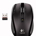 VX Nano Cordless Laser Mouse for Notebooks（左はUSBレシーバー）