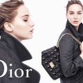 ジェニファー・ローレンスがモデルを務めた「Miss Dior」の13-14AW広告キャンペーン