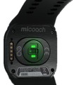 「miCoach SMART RUN」背面。Mio LED オプティカル(光学)心拍センサー搭載