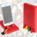 レゴでできたスマートフォン/タブレット向けモバイルバッテリ 画像