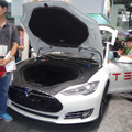 テスラの新型電気自動車「MODEL 2」が登場