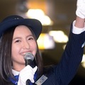 HKT48（7月18日、東京モノレール新型車出発式）