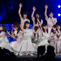 乃木坂46のツアー「真夏の全国ツアー2014 東京公演」に、活動休止中のメンバー生田絵梨花がサプライズ出演