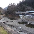 つるつる温泉へ行く途中には釣り場もみかける