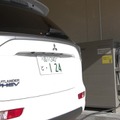 充電器と三菱 アウトランダーPHEV