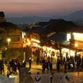 東山花灯路(2014年の様子)