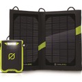 ソーラーパネルがセットになった米Goal Zero社製のモバイルバッテリ「Venture 30 Solar Recharging Kit」