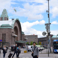 ヘルシンキ中央駅に降り立つ筆者