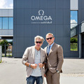 ダニエル・クレイグがスイス・ヴィルレに新設されたオメガの新工場を訪問