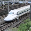 JR西日本では先行して東海道・山陽新幹線車内への防犯カメラの増設を発表している（撮影：永野まさる）