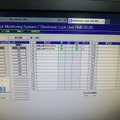 ラックの施錠状態はリアルタイムで管理PCの画面に反映される。遠隔操作や詳細なログの確認を行うことも可能（撮影：防犯システム取材班）