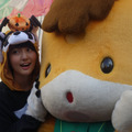 新井愛瞳扮する「あらいぐんまちゃん。」と昨年ゆるキャラグランプリで優勝した「ぐんまちゃん」